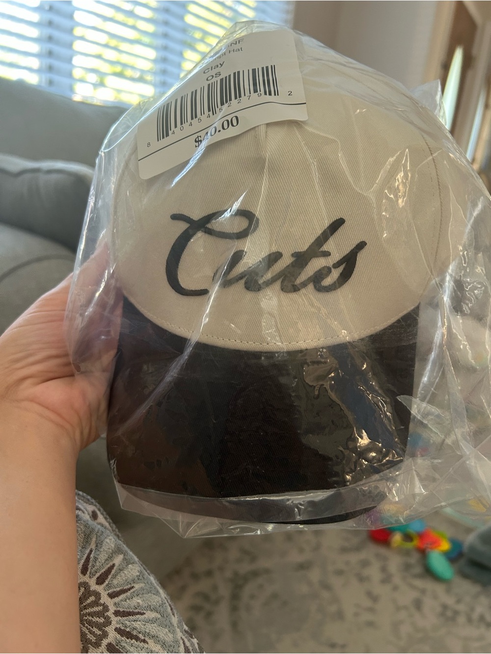 Cuts Clothing Two-Tone Beige and Black Baseball Cap